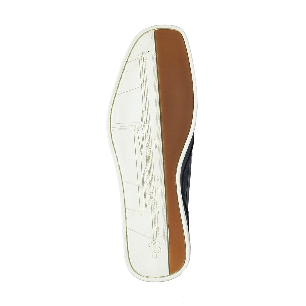 ALITHIA LOW | Aero